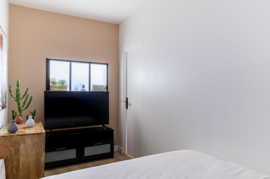 Hsh Batignolles Sauffroy Charming Apartment 8P Paris Ngoại thất bức ảnh