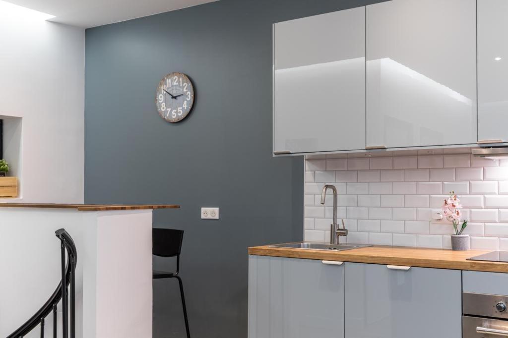 Hsh Batignolles Sauffroy Charming Apartment 8P Paris Ngoại thất bức ảnh